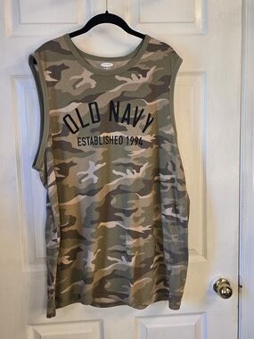 Old Navy Men’s Camo Muscle Tank - Olive Green Camo XXL Gym Sleeveless